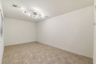 3209 Clearview Cir, Houston, TX 77025 - Photo 12