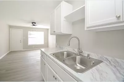 6010 Collingsworth #2, Houston, TX 77026 - Photo 12