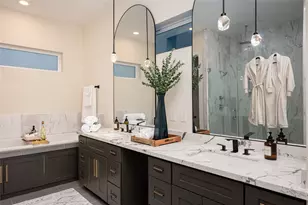 913 Thompson St, Houston, TX 77007 - Photo 40