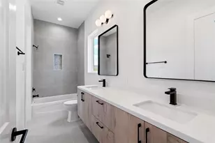 4218 Nichols St, Houston, TX 77020 - Photo 24