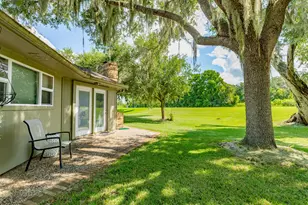 17 Seminole Ln, West Columbia, TX 77486 - Photo 30