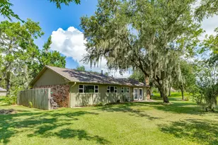 17 Seminole Ln, West Columbia, TX 77486 - Photo 34