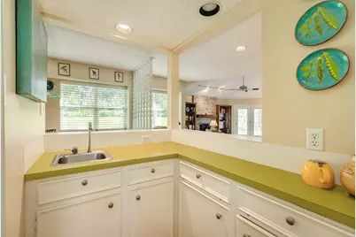 17 Seminole Lane, West Columbia, TX 77486 - Photo 20