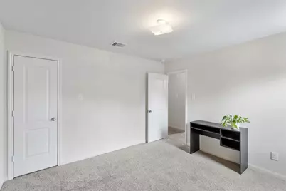 10035 Meadow Mill Forest Lane, Houston, TX 77044 - Photo 20