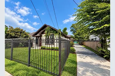 2206 Stevens Street, Houston, TX 77026 - Photo 2