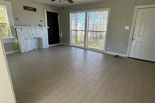 109 Schilling St, Baytown, TX 77520 - Photo 2