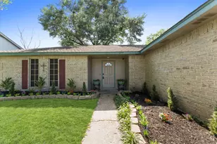 11227 Verlaine Dr, Houston, TX 77065 - Photo 2