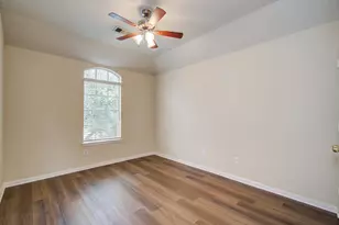 4602 Schiller Park Ln, Sugar Land, TX 77479 - Photo 40