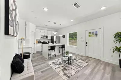 4604 Bricker Street #AB, Houston, TX 77051 - Photo 4