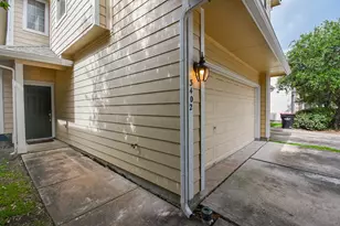 3402 Orchid Trace Ln, Houston, TX 77047 - Photo 2