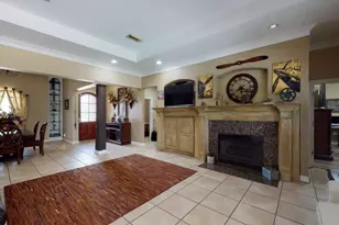 104 Mockingbird Ln, Bridge City, TX 77611 - Photo 6