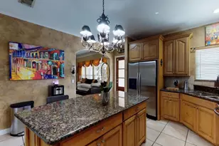 104 Mockingbird Ln, Bridge City, TX 77611 - Photo 16