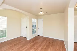 2518 Bammelwood Dr, Houston, TX 77014 - Photo 6