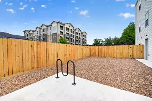 2826 Drew St, Houston, TX 77004 - Photo 14