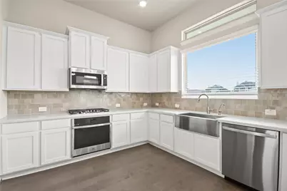 136 Peninsula Point Drive, Montgomery, TX 77356 - Photo 8