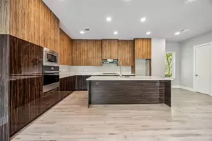 1113 W 21st St, Houston, TX 77008 - Photo 16