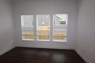 1822 S Wildflower Dr, Deer Park, TX 77536 - Photo 10