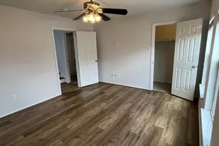 7042 Plum Creek Terrace Ln, Houston, TX 77087 - Photo 12