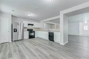 7027 Parkford Meadow Dr, Cypress, TX 77433 - Photo 8