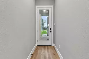 2020 Wavell St, Houston, TX 77088 - Photo 4