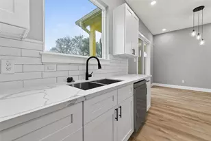 2020 Wavell St, Houston, TX 77088 - Photo 10