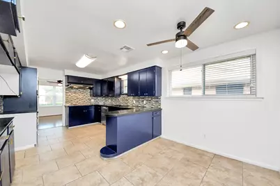 4038 Mischire Drive, Houston, TX 77025 - Photo 18