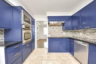 4038 Mischire Dr, Houston, TX 77025 - Photo 14