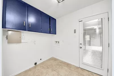 4038 Mischire Drive, Houston, TX 77025 - Photo 32