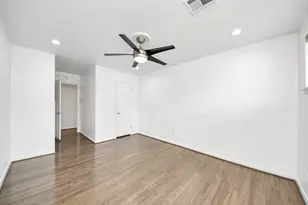 4038 Mischire Dr, Houston, TX 77025 - Photo 26