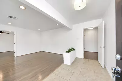 4038 Mischire Drive, Houston, TX 77025 - Photo 2