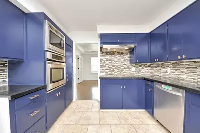 4038 Mischire Drive, Houston, TX 77025 - Photo 14