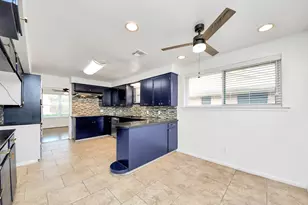 4038 Mischire Dr, Houston, TX 77025 - Photo 18