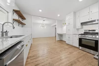 104 E Nichols Street, Bellville, TX 77418 - Photo 8