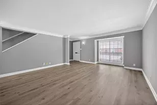 2109 Lander Ln, Houston, TX 77057 - Photo 6