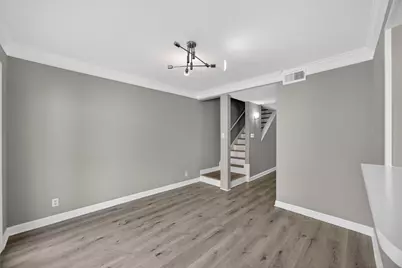 2109 Lander Lane #79, Houston, TX 77057 - Photo 10