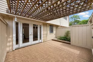 2109 Lander Ln, Houston, TX 77057 - Photo 26