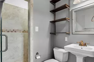 2109 Lander Ln, Houston, TX 77057 - Photo 24