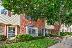 2109 Lander Ln, Houston, TX 77057 - Photo 1