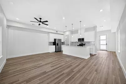 7930 Jester Street #A-B, Houston, TX 77051 - Photo 8