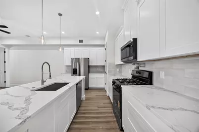 7930 Jester Street #A-B, Houston, TX 77051 - Photo 6