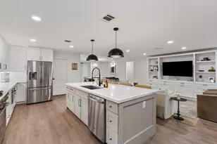9206 Kapri Ln, Houston, TX 77025 - Photo 14