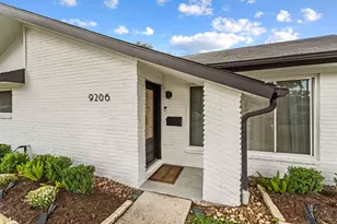 9206 Kapri Ln, Houston, TX 77025 - Photo 6