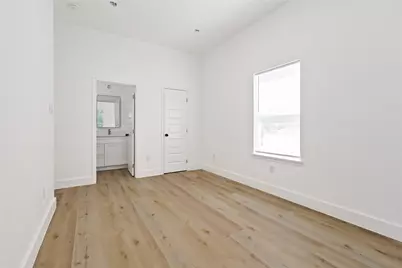 8123 Betty Boop Street #A/B, Houston, TX 77028 - Photo 18