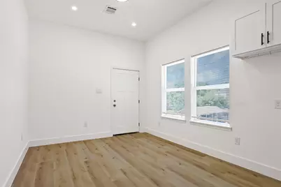 8123 Betty Boop Street #A/B, Houston, TX 77028 - Photo 12