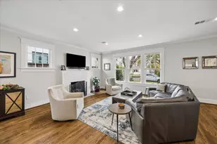 1307 Marshall St, Houston, TX 77006 - Photo 4