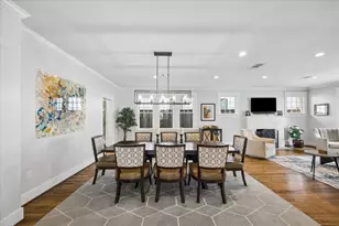 1307 Marshall St, Houston, TX 77006 - Photo 8