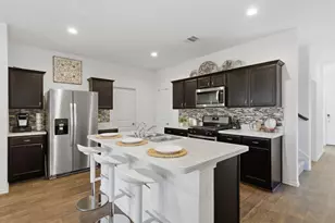 14846 Cypress Holw Dr, New Caney, TX 77357 - Photo 2