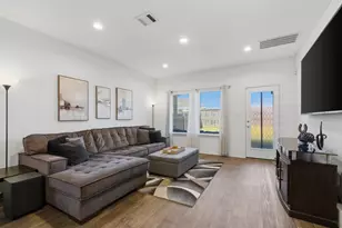 14846 Cypress Holw Dr, New Caney, TX 77357 - Photo 10