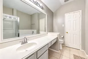 16831 Basewood Ct, Sugar Land, TX 77498 - Photo 30