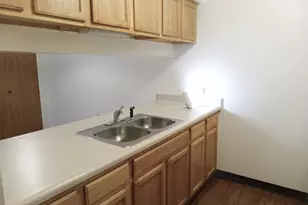 608 N 4th St, Other, MI 48616 - Photo 8